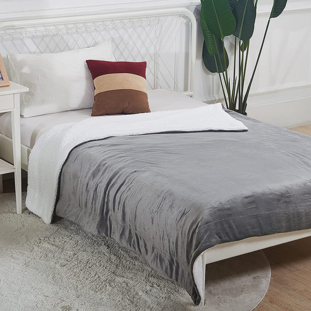 Thick Fuzzy Soft Sherpa Fleece Bed Sofa Blankets-Gray